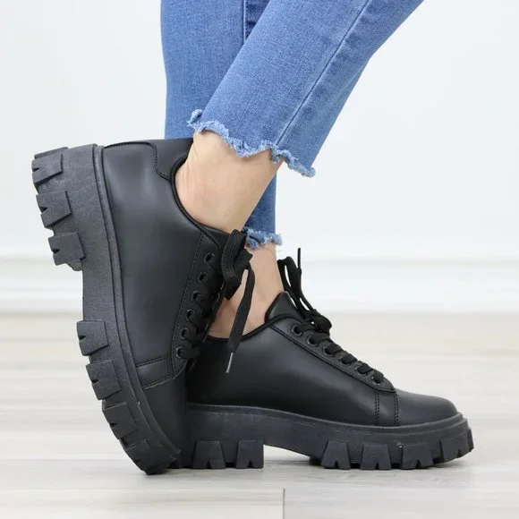 Black Chunky Lace-Up Lug Sole Oxford Platform Women's Shoes - Picture 1 of 12